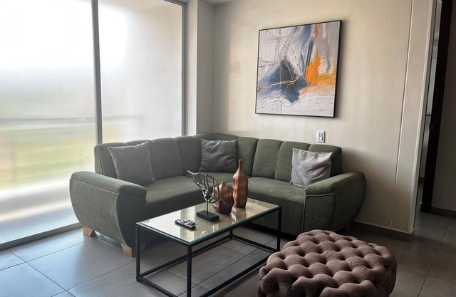 Apartaestudio con aire cerca a las clínicas