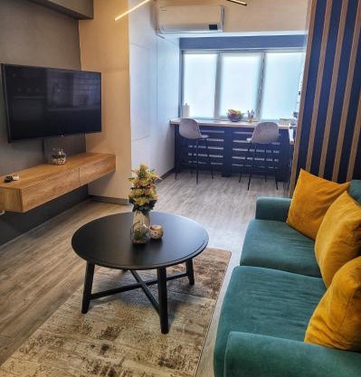 Apartament Deluxe cu parcare gratuită, lângă Arena Mall in Centru Bacău - ideal pentru cupluri sau business