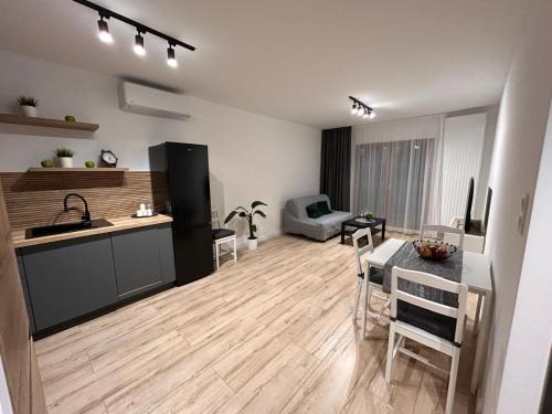 Apartament dwupokojowy Ceglana Park