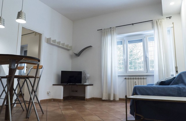 Apartamento Vaticano-balduina. A 10 Minutos a pie del Vaticano, Tranquilo