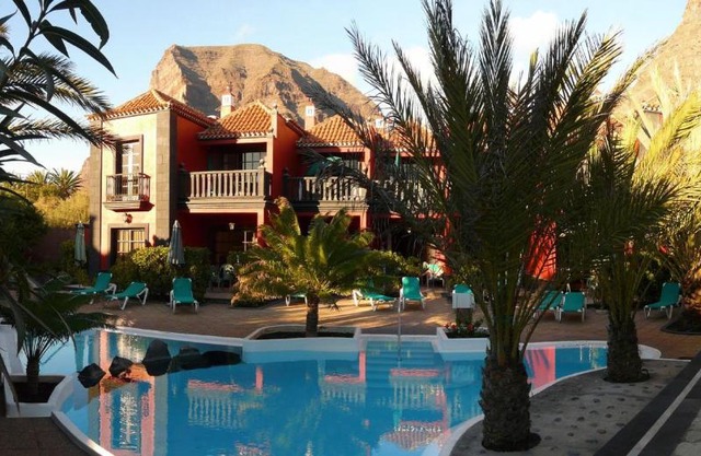 Apartamentos Punta Marina