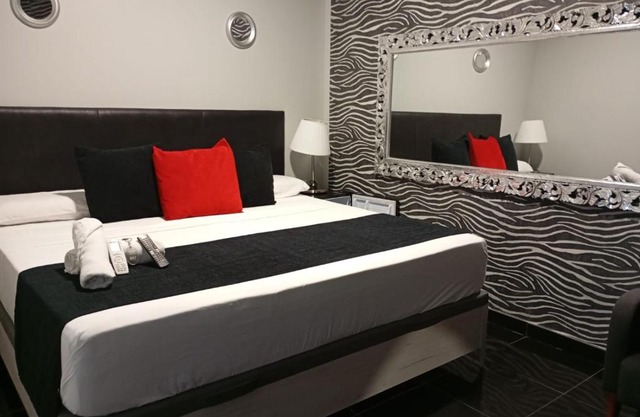 Apartamentos Rous - Solo adultos