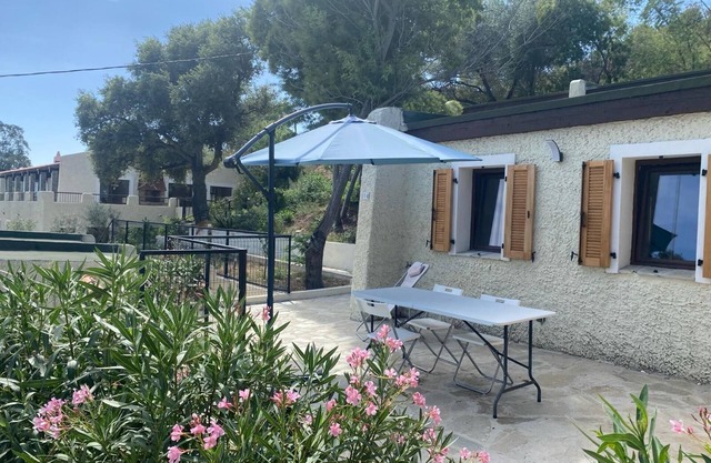 Apartement Avec Terrasse A 10 MN DES Plages A Pieds