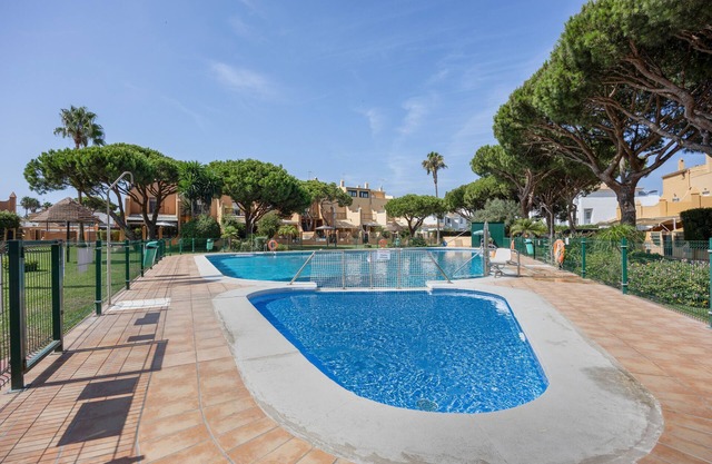 Apartment 'Apartamento Arrecife D' with Sea View, Shared Pool and Wi-Fi