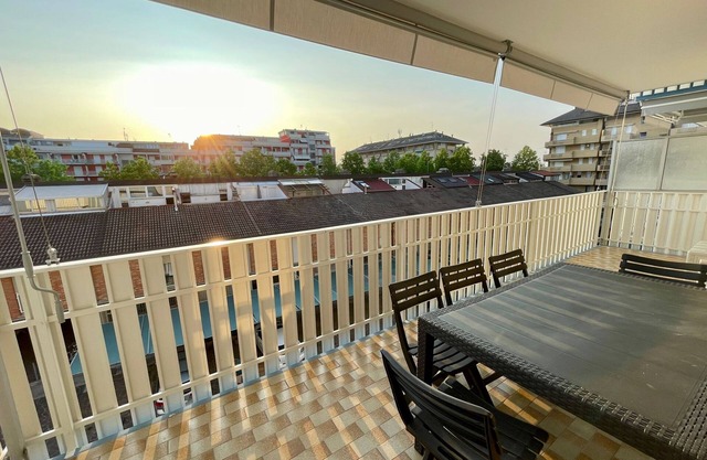 Apartment for six with shared pool