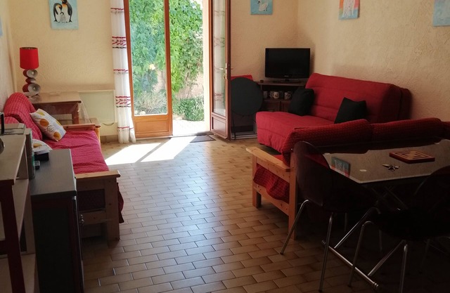 Apartment 38 m2, 4 persons, WIFI Fiber, Ste Croix du verdon lakefront