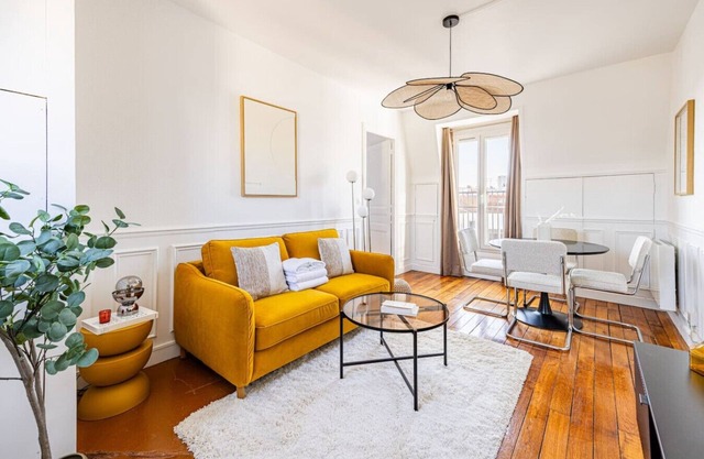 Apartment 1 Bedroom # Paris 14 # Alesia