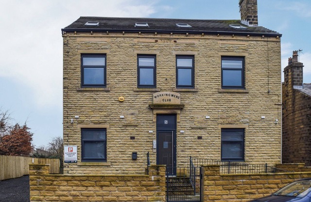 Apartment 1 - UK48904