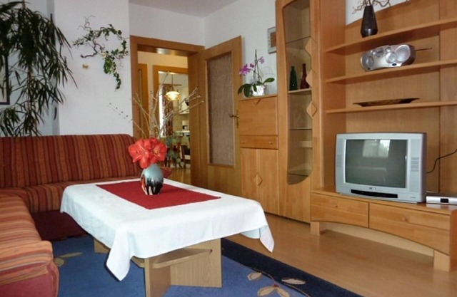 Apartment/2 bedrooms/bathroom, WC - Silvia, house