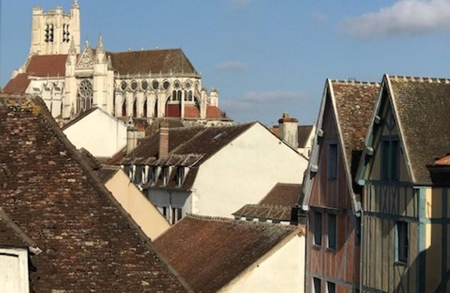 Apartment 2 to 7 people - Auxerre downtown - Quai de l'Yonne