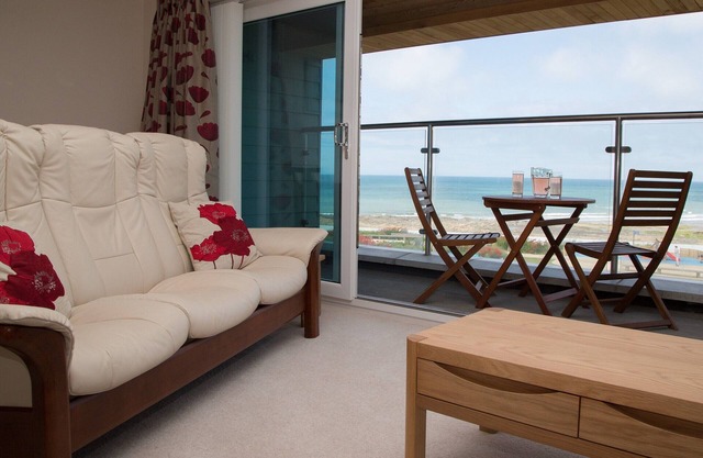 Apartment 5 Latitude 51 Westward Ho!