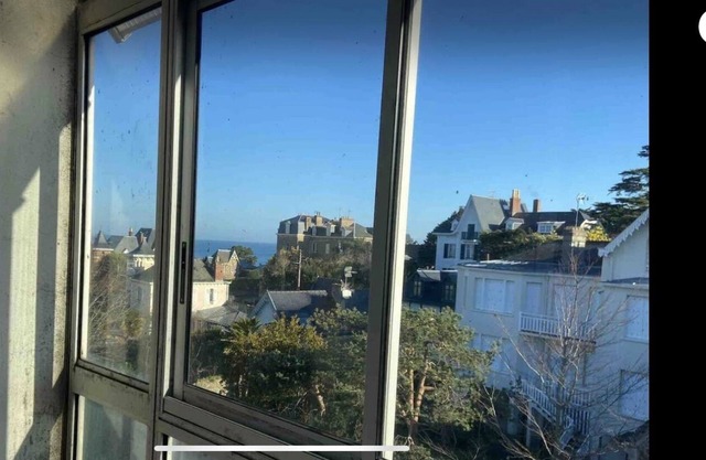 Apartment 5 minutes from the beach and town center with sea view