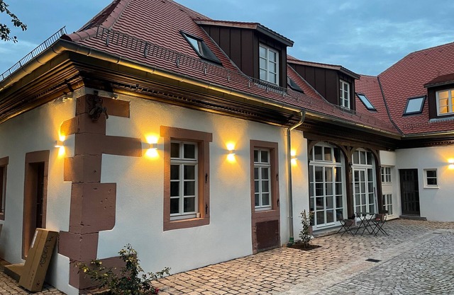 Apartment 'Altes Kutschhaus' with Mountain View, Wi-Fi and Air Conditioning