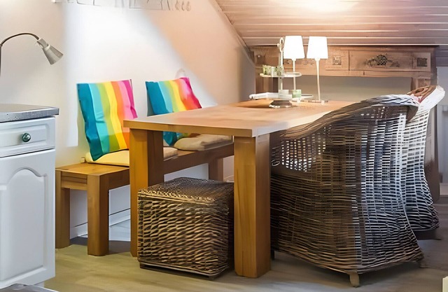 Apartment 'Am Alten Rathaus' with Balcony and Wi-Fi