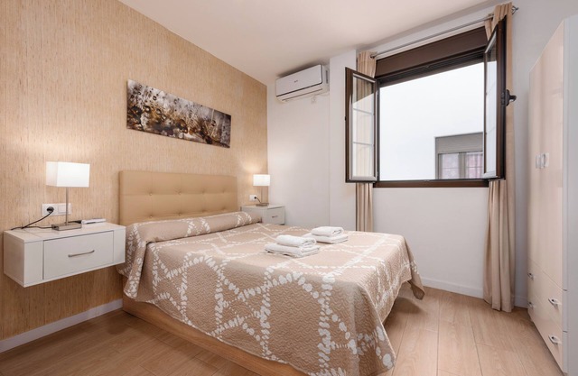 Apartment 'Apartamento Margari' with Wi-Fi and Air Conditioning
