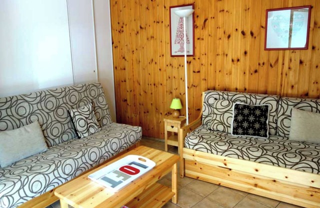 Apartment "Apartment With Balcony" with Mountain View and Balcony