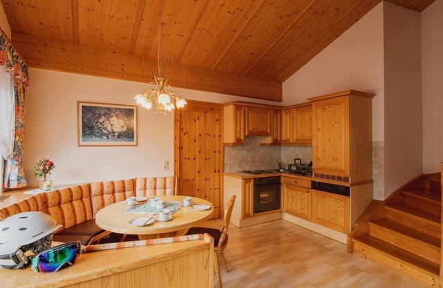 Apartment Grandlspitz in the house Tuenta - Porti holidays