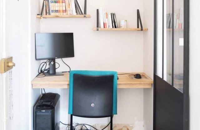 Apartment at the foot of Parc de la Villette