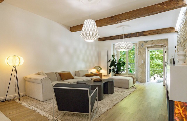 Apartment 'Aux Portes Du Vercors' with Balcony and Wi-Fi