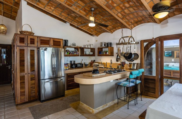 Apartment by the sea