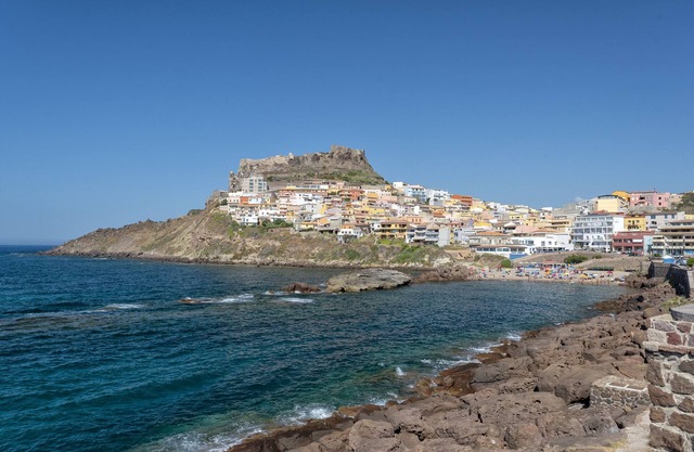 Apartment 'Castelsardo Sul Mare In Relax' with Balcony