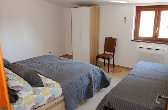 Apartment 'Ce Tour - Casa Cetara Centro 1' with Private Terrace, Wi-Fi and Air Conditioning