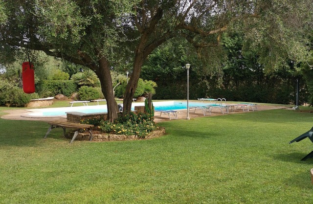 Apartment 'Corbezzolo, Alghero' with Shared Pool, Wi-Fi and Air Conditioning