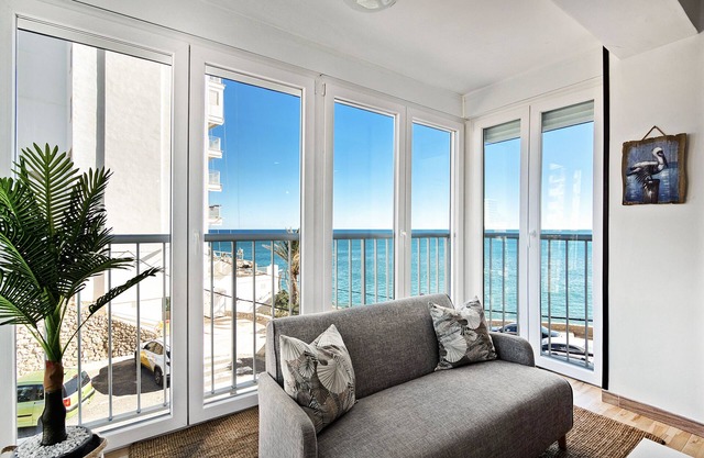 Apartment 'Cruz Del Sur' with Shared Pool, Private Terrace and Wi-Fi