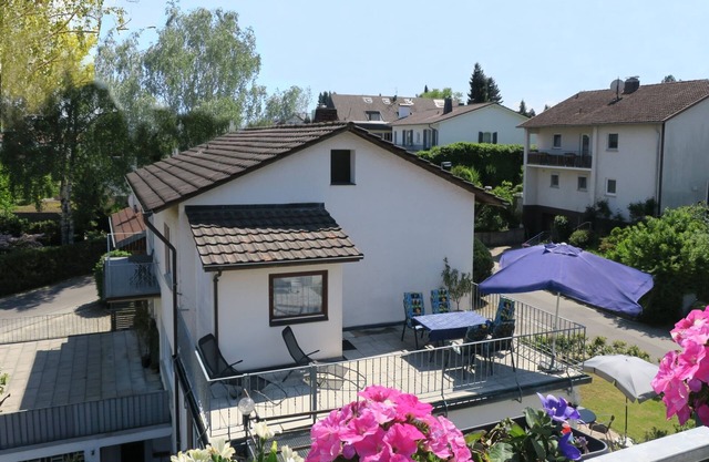 Apartment 'D1, 75qm' with Private Terrace, Shared Garden and Wi-Fi