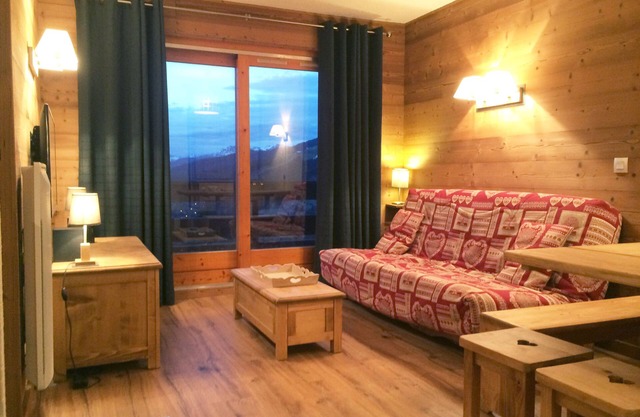 Apartment ,Direct access to the slopes,4-6 persons,35 m2,beautiful view,wifi