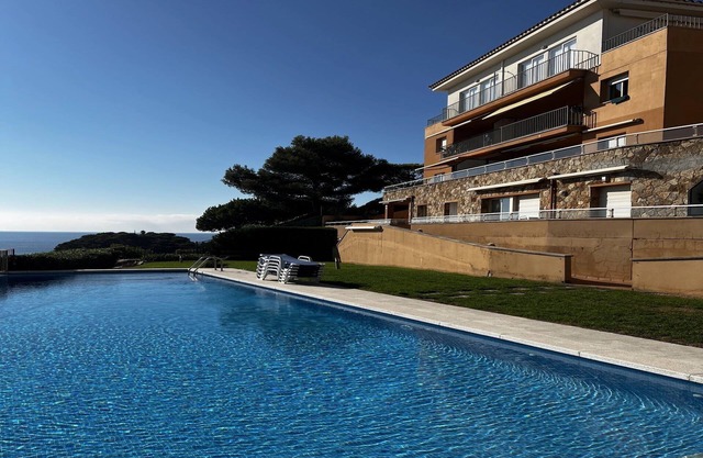 Apartment in Sant Feliu near the Beach