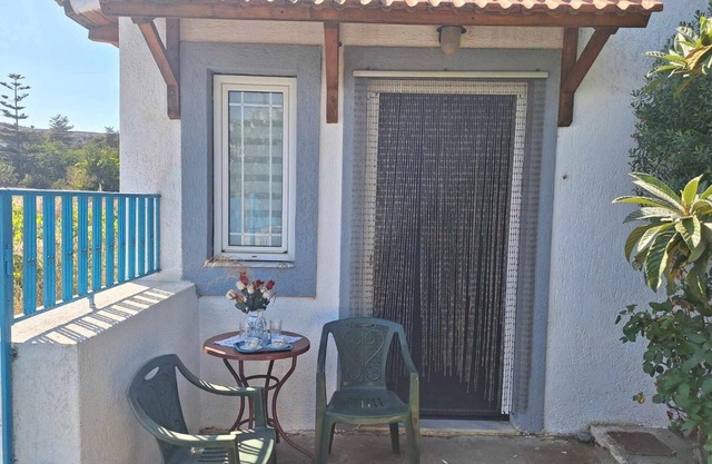 Apartment 'Eve's House' with Mountain View, Wi-Fi and Air Conditioning