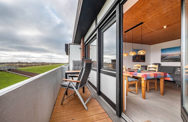 Apartment 'Ferienwohnung 25 Strandkorb, 50 Qm' with Sea View, Balcony and Wi-Fi