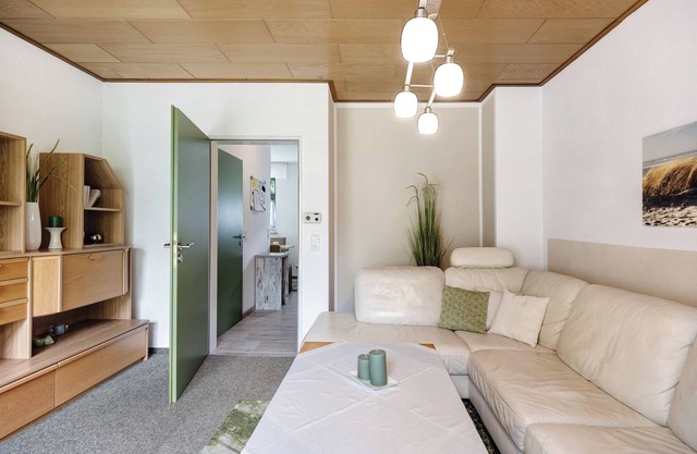 Apartment 'Fewo Strandmuschel' with Sea View, Private Terrace and Wi-Fi