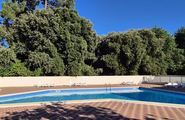 Apartment for 4 People Near the Beach