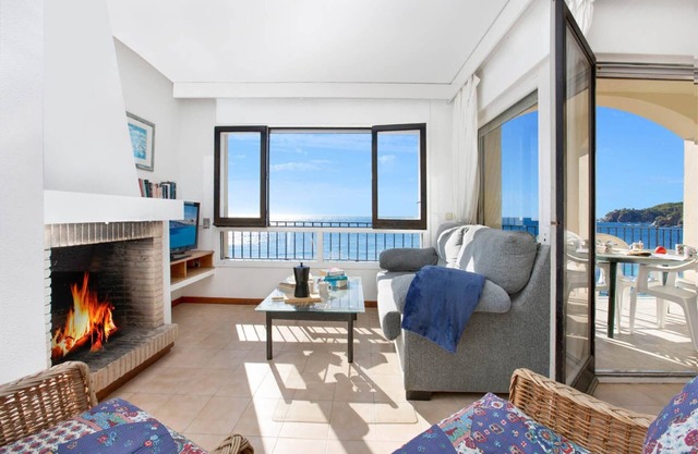 Apartment for 6 people in Spain