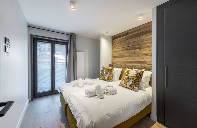 Apartment Lazy Bear - Five Bedroom Villa, Sleeps 12