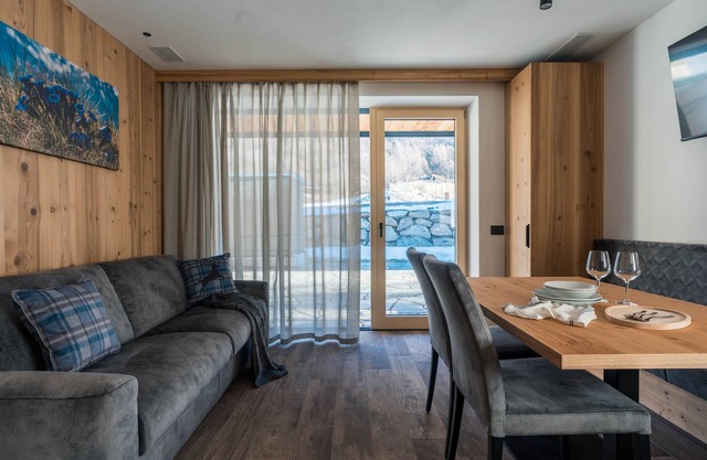 Apartment 'Genzianella' with Mountain View, Wi-Fi and Air Conditioning