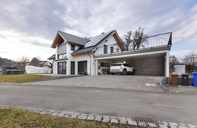 Apartment 'Goldbecker' with Private Terrace and Wi-Fi