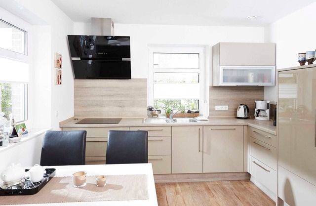 Apartment - Holiday Homes Oat, 95115