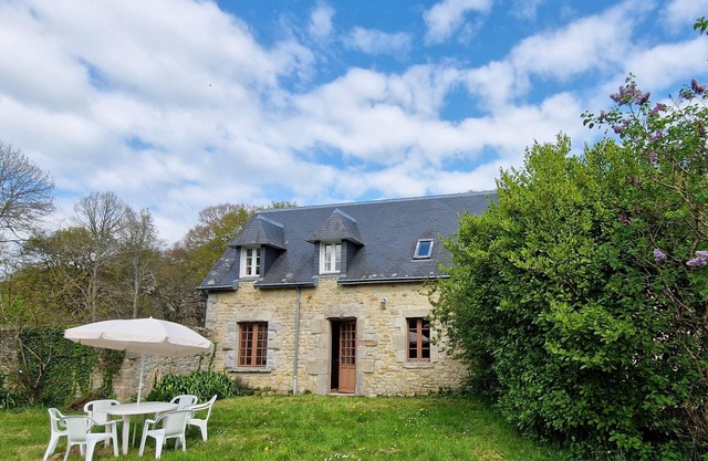 Apartment in Bénodet near Sandy Beaches