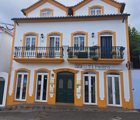 Apartment in Biscoitos Terceira