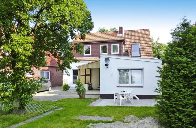 Apartment in Carolinensiel with a garden