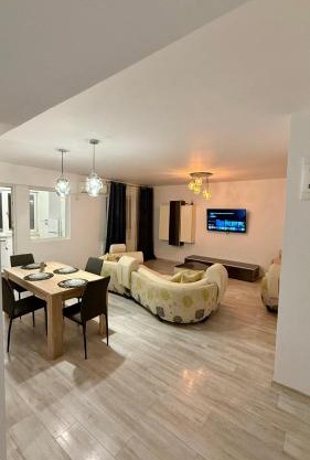 Apartment in Decebal Residence, private parking