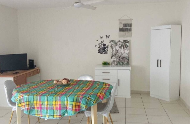 Apartment in Fort-de-France with jacuzzi