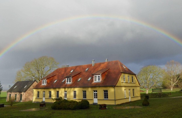 Apartment in Gingst with Large Garden and Unobstructed View