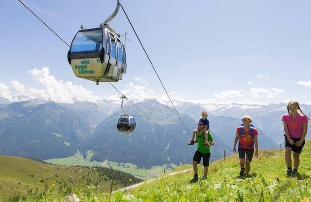 Apartment in Hohe Tauern with Mountain Views