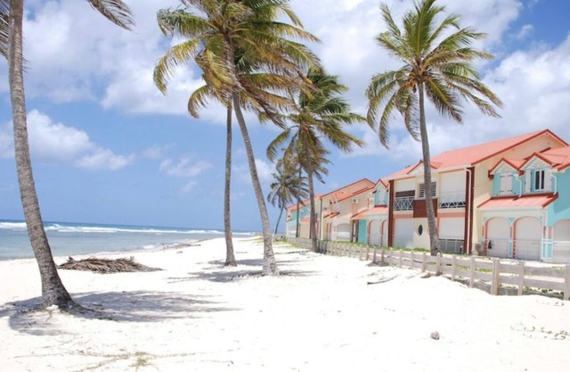 Apartment in Private Residence, sea view