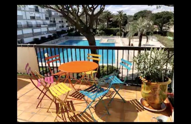 APARTMENT IN THE HEART OF SAINT TROPEZ