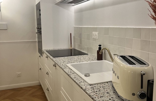 Apartment in the heart of the historic center-Champagne Maisons and city center